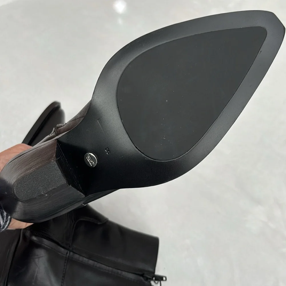 ZARA Black Leather Pointy Toe Western-Style Ankle Bootie--6 - Picture 11 of 15